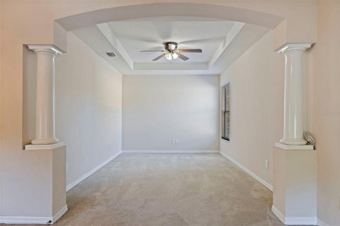 Villa ou maison à vendre à Tampa, Floride: 4 chambres, 267.56 m2 № 2423899 - photo 28