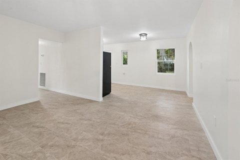 Casa en venta en Cross City, Florida, 4 dormitorios, 118.36 m2 № 2368983 - foto 9