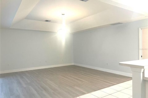 Villa ou maison à louer à Venice, Floride: 3 chambres, 217.11 m2 № 1880521 - photo 8