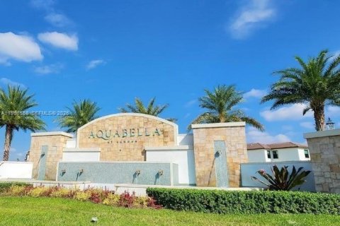 Таунхаус в Хайалиа, Флорида 3 спальни, 138.05м2 № 2080253