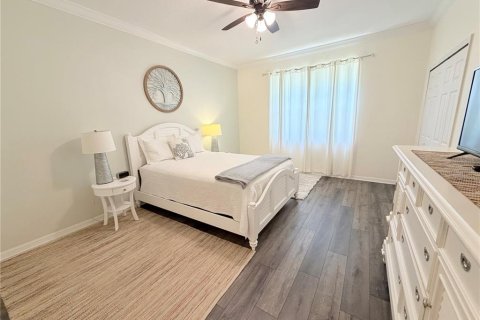 Condo in Palm Harbor, Florida, 2 bedrooms  № 2197029 - photo 21