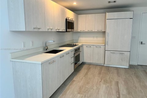 Copropriété à louer à Miami, Floride: 1 chambre, 56.58 m2 № 1890791 - photo 5