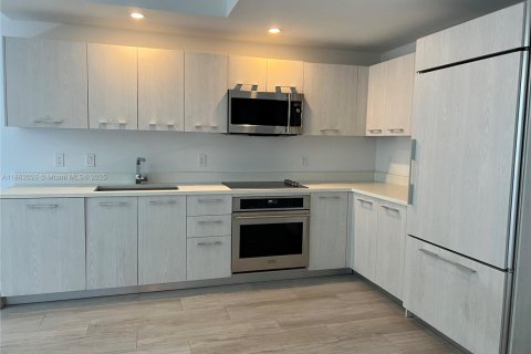 Copropriété à louer à Miami, Floride: 1 chambre, 56.58 m2 № 1890791 - photo 4