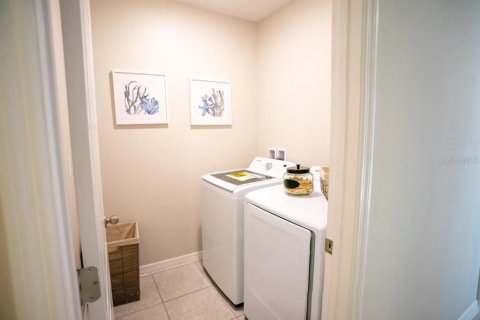 Casa en venta en Port Charlotte, Florida, 4 dormitorios, 173.45 m2 № 1514152 - foto 18