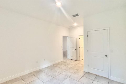 Apartamento en alquiler en Ocala, Florida, 3 dormitorios, 110.27 m2 № 1885170 - foto 19