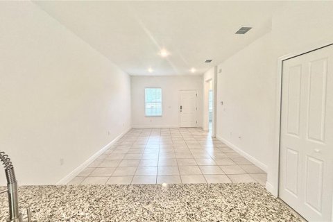 Apartamento en alquiler en Ocala, Florida, 3 dormitorios, 110.27 m2 № 1885170 - foto 9