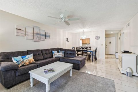 Condominio en venta en Largo, Florida, 2 dormitorios, 84.54 m2 № 1838176 - foto 19
