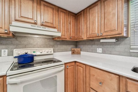 Condominio en venta en Largo, Florida, 2 dormitorios, 84.54 m2 № 1838176 - foto 12