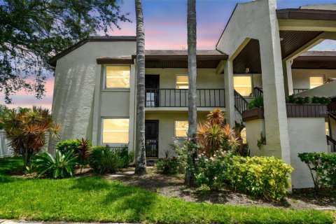 Condominio en venta en Largo, Florida, 2 dormitorios, 84.54 m2 № 1838176 - foto 1