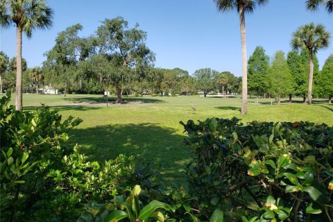 Copropriété à vendre à Tampa, Floride: 2 chambres, 104.98 m2 № 1914110 - photo 15