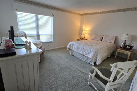 Copropriété à vendre à Tampa, Floride: 2 chambres, 104.98 m2 № 1914110 - photo 7