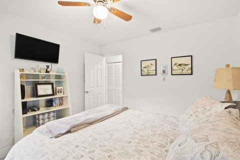Villa ou maison à vendre à Palm Harbor, Floride: 2 chambres, 111.48 m2 № 2395579 - photo 18