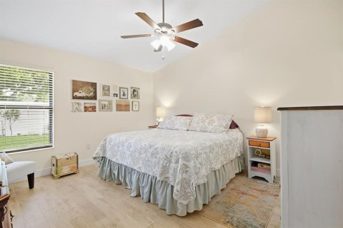 Villa ou maison à vendre à Palm Harbor, Floride: 2 chambres, 111.48 m2 № 2395579 - photo 13