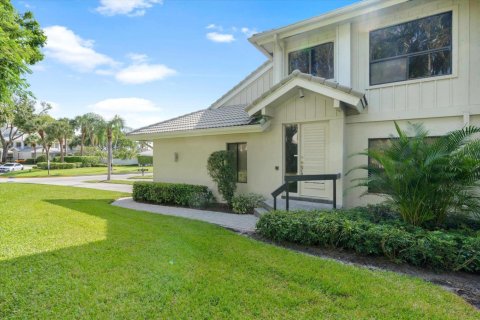 Condo in Boca Raton, Florida, 3 bedrooms  № 1222725 - photo 1