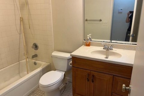 House in Gainesville, Florida 4 bedrooms, 157 sq.m. № 2379374 - photo 6