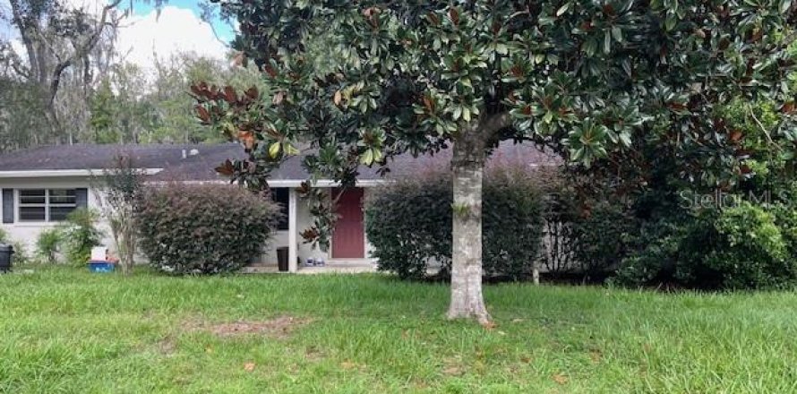 House in Gainesville, Florida 4 bedrooms, 157 sq.m. № 2379374