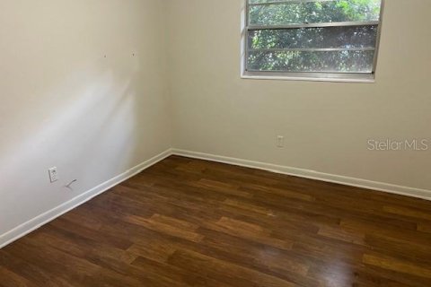 House in Gainesville, Florida 4 bedrooms, 157 sq.m. № 2379374 - photo 8