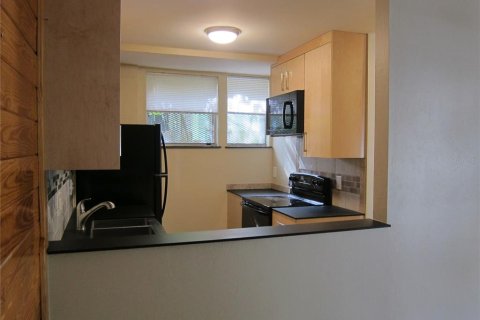 Apartamento en alquiler en Gainesville, Florida, 2 dormitorios, 66.24 m2 № 1915348 - foto 28