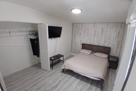 Купить виллу или дом в Майами, Флорида 5 спален, 55.74м2, № 2080320 - фото 7