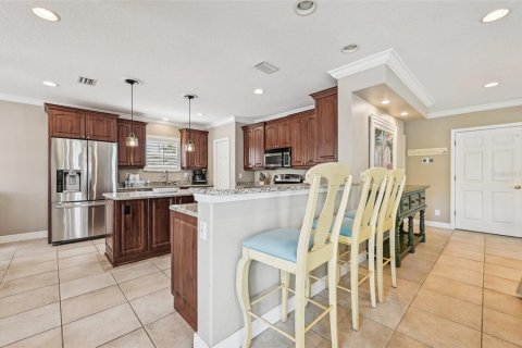 House in Holmes Beach, Florida 4 bedrooms, 182.74 sq.m. № 1810401 - photo 9