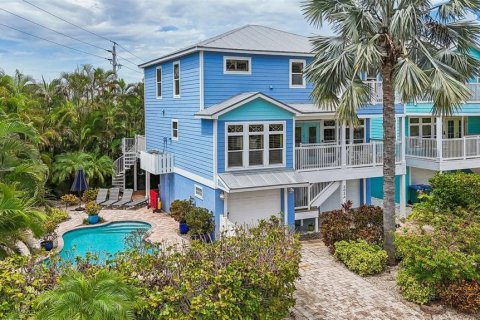 House in Holmes Beach, Florida 4 bedrooms, 182.74 sq.m. № 1810401 - photo 2