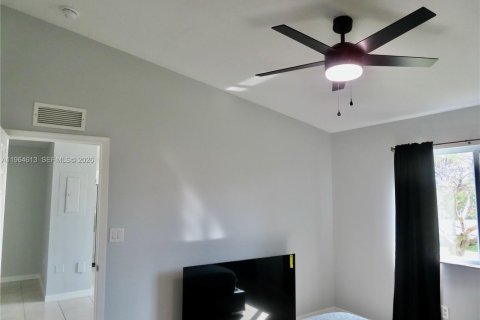 Condominio en alquiler en Homestead, Florida, 3 dormitorios, 109.25 m2 № 2026311 - foto 8