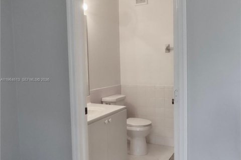 Condominio en alquiler en Homestead, Florida, 3 dormitorios, 109.25 m2 № 2026311 - foto 9