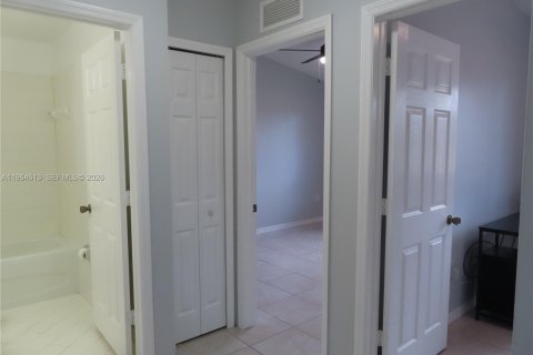 Condominio en alquiler en Homestead, Florida, 3 dormitorios, 109.25 m2 № 2026311 - foto 17