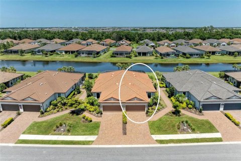 House in Bradenton, Florida 2 bedrooms, 144.74 sq.m. № 1743768 - photo 9