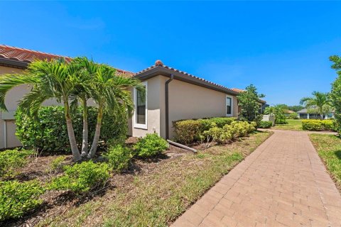 House in Bradenton, Florida 2 bedrooms, 144.74 sq.m. № 1743768 - photo 18