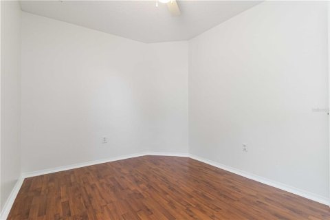 House in Fish Hawk, Florida 4 bedrooms, 143.26 sq.m. № 1678086 - photo 22