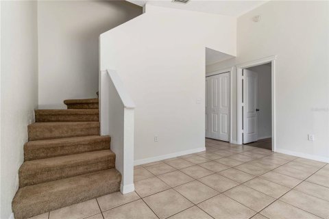House in Fish Hawk, Florida 4 bedrooms, 143.26 sq.m. № 1678086 - photo 11