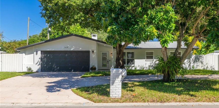 Villa ou maison à Clearwater, Floride 3 chambres, 148.64 m2 № 2415329