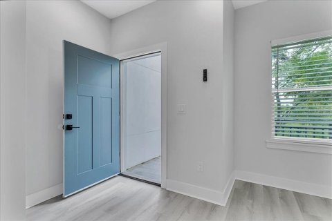 Adosado en alquiler en Tampa, Florida, 4 dormitorios, 189.33 m2 № 1797988 - foto 15