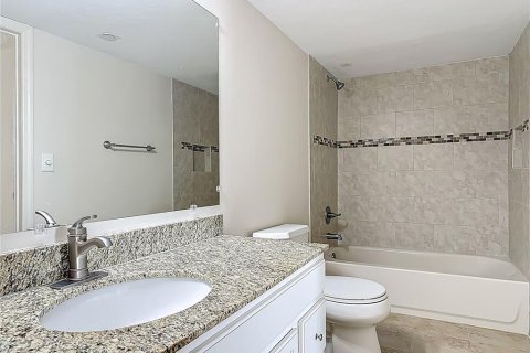 Condominio en venta en Daytona Beach, Florida, 2 dormitorios, 117.52 m2 № 1765766 - foto 20