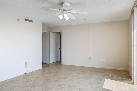 Condominio en venta en Daytona Beach, Florida, 2 dormitorios, 117.52 m2 № 1765766 - foto 23