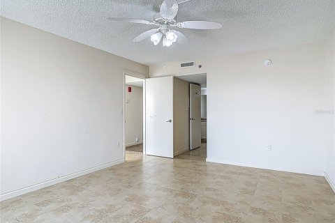 Condominio en venta en Daytona Beach, Florida, 2 dormitorios, 117.52 m2 № 1765766 - foto 25