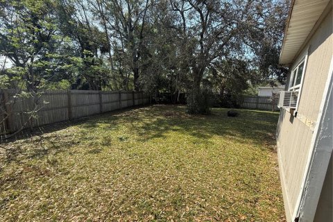 Villa ou maison à vendre à Deltona, Floride: 4 chambres, 129.88 m2 № 1510139 - photo 3