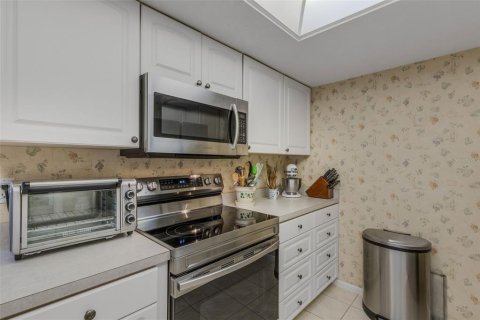 House in Bradenton, Florida 3 bedrooms, 189.71 sq.m. № 2166143 - photo 11