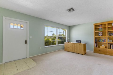 House in Bradenton, Florida 3 bedrooms, 189.71 sq.m. № 2166143 - photo 20