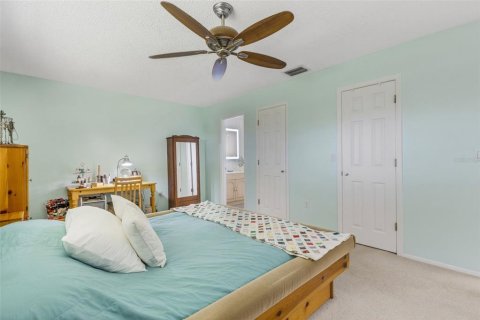 House in Bradenton, Florida 3 bedrooms, 189.71 sq.m. № 2166143 - photo 25