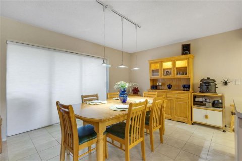 House in Bradenton, Florida 3 bedrooms, 189.71 sq.m. № 2166143 - photo 3