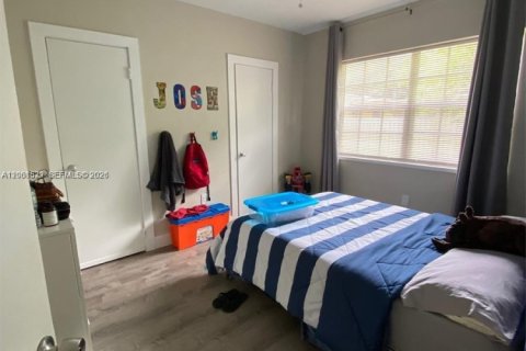 Appartement à louer à North Miami, Floride: 2 chambres, 250.56 m2 № 2274074 - photo 6