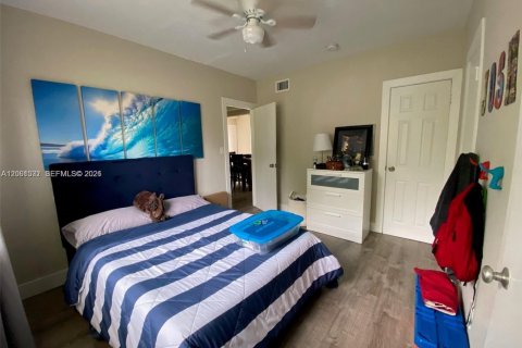 Appartement à North Miami, Floride 2 chambres, 250.56 m2 № 2274074