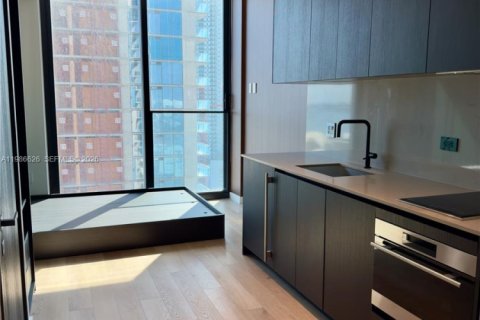 Купить кондоминиум в Майами, Флорида 25.55м2, № 2051742 - фото 3