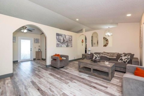 House in Loxahatchee Groves, Florida 3 bedrooms, 159.88 sq.m. № 2087953 - photo 10