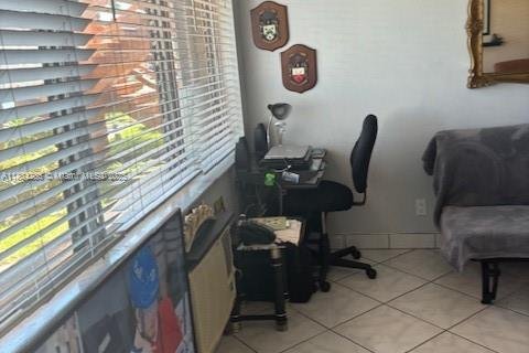 Copropriété à vendre à Hallandale Beach, Floride: 1 chambre, 58.06 m2 № 1934752 - photo 4