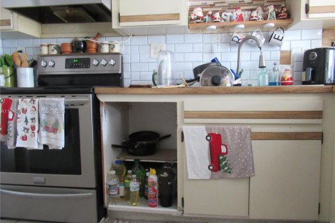 Купить кондоминиум в Майами, Флорида 3 спальни, 139.35м2, № 2001751 - фото 9