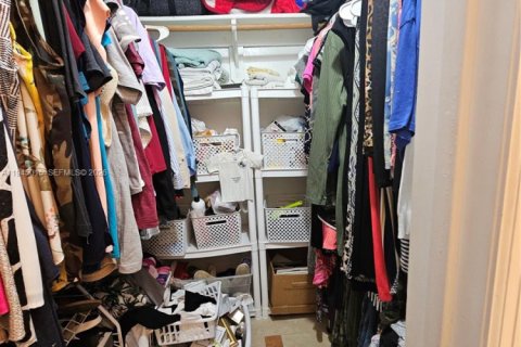 Купить кондоминиум в Майами, Флорида 3 спальни, 139.35м2, № 2001751 - фото 25