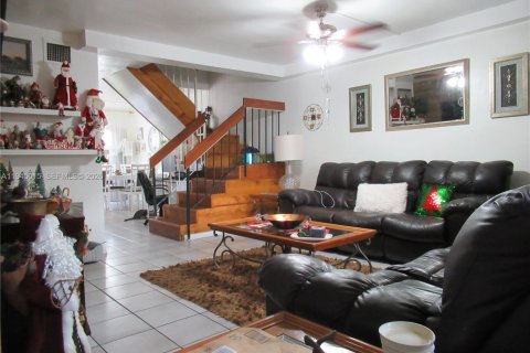 Купить кондоминиум в Майами, Флорида 3 спальни, 139.35м2, № 2001751 - фото 7